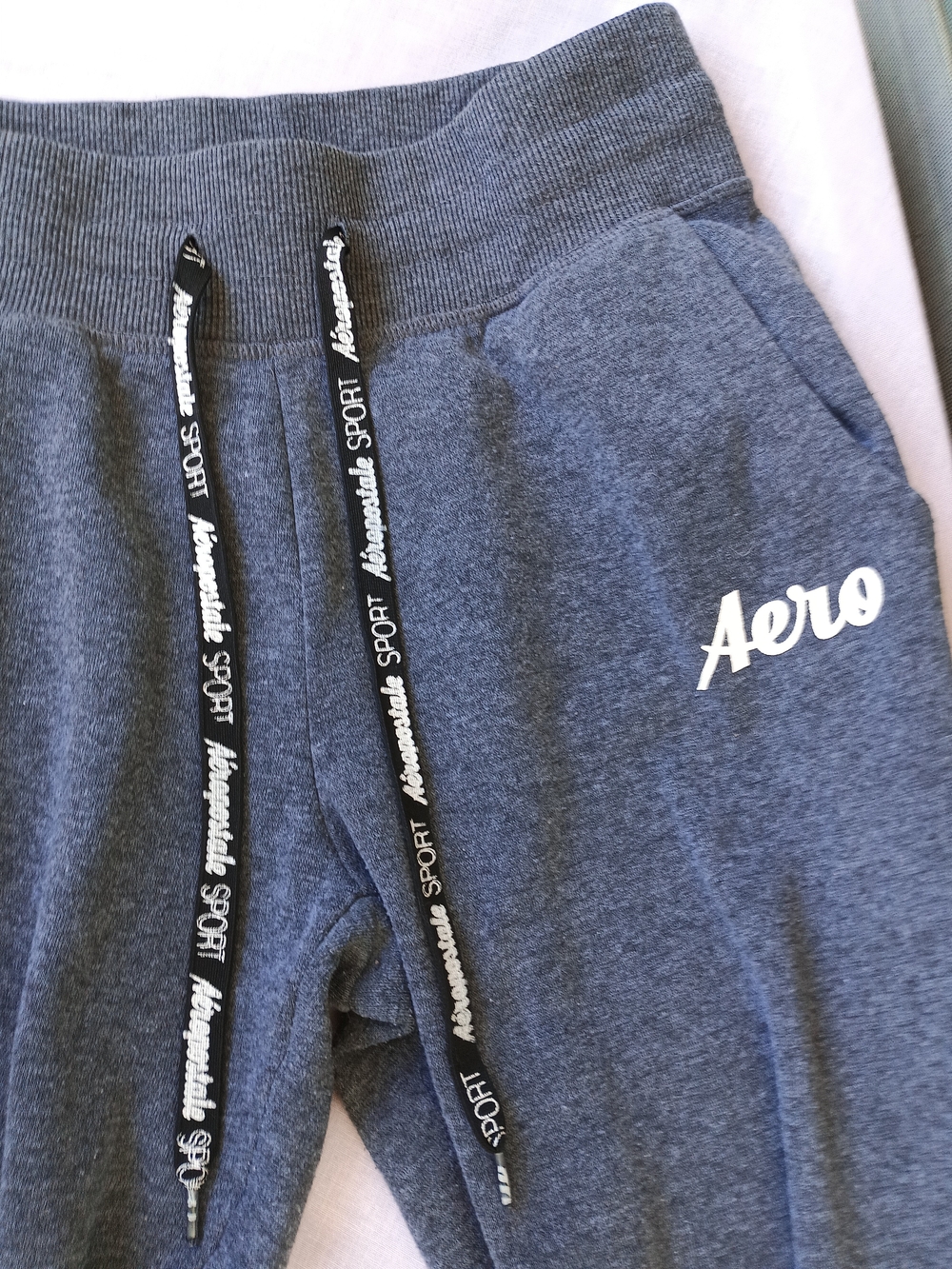 Aeropostale Sport Grey Fleece Jogger Sweatpants Size Medium